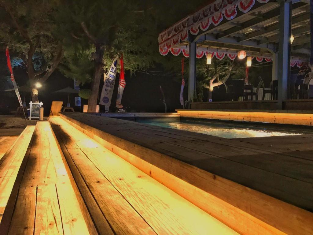 Hotel Good Heart Gili Trawangan Zewnętrze zdjęcie
