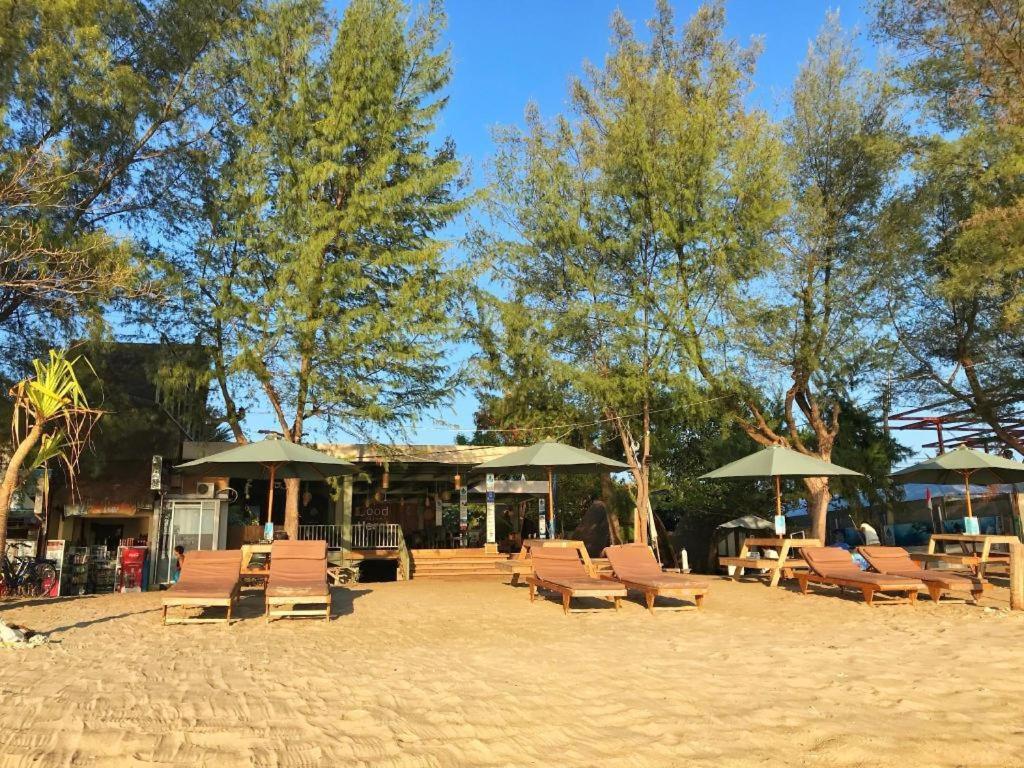 Hotel Good Heart Gili Trawangan Zewnętrze zdjęcie